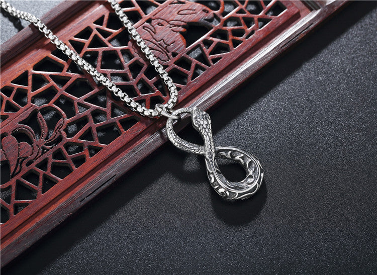 Planderful Titanium Steel Pendant Necklace For Men Unisex Retro 8 Snake Design With Personalization And Protection Charm