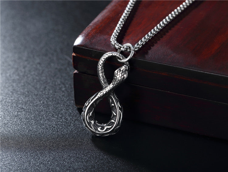 Planderful Titanium Steel Pendant Necklace For Men Unisex Retro 8 Snake Design With Personalization And Protection Charm