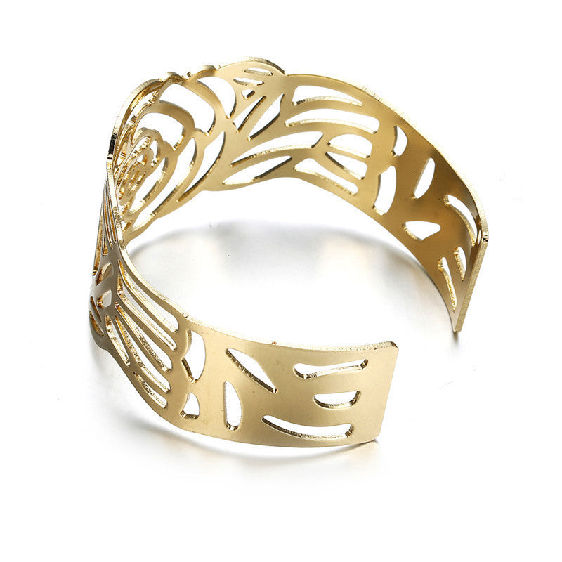 Nightfall Glamour Rose Shin Bracelet Bold Cutout Gold Plated Charming Women's Bracelet Statement Clubwear COS Napkin Clasp