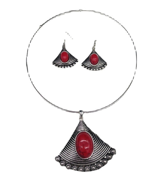 Retro Turquoise Geometric Fan Necklace and Earrings Set in European Style