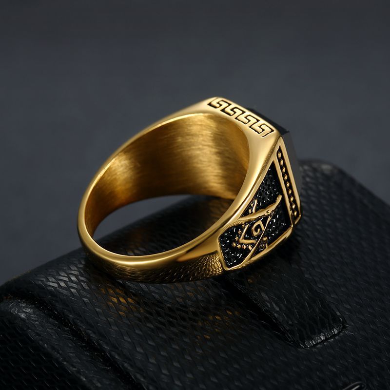 Planderful Freemason Ring for Men Premium Titanium Steel Gold Plated Black Agate Classic Retro Style