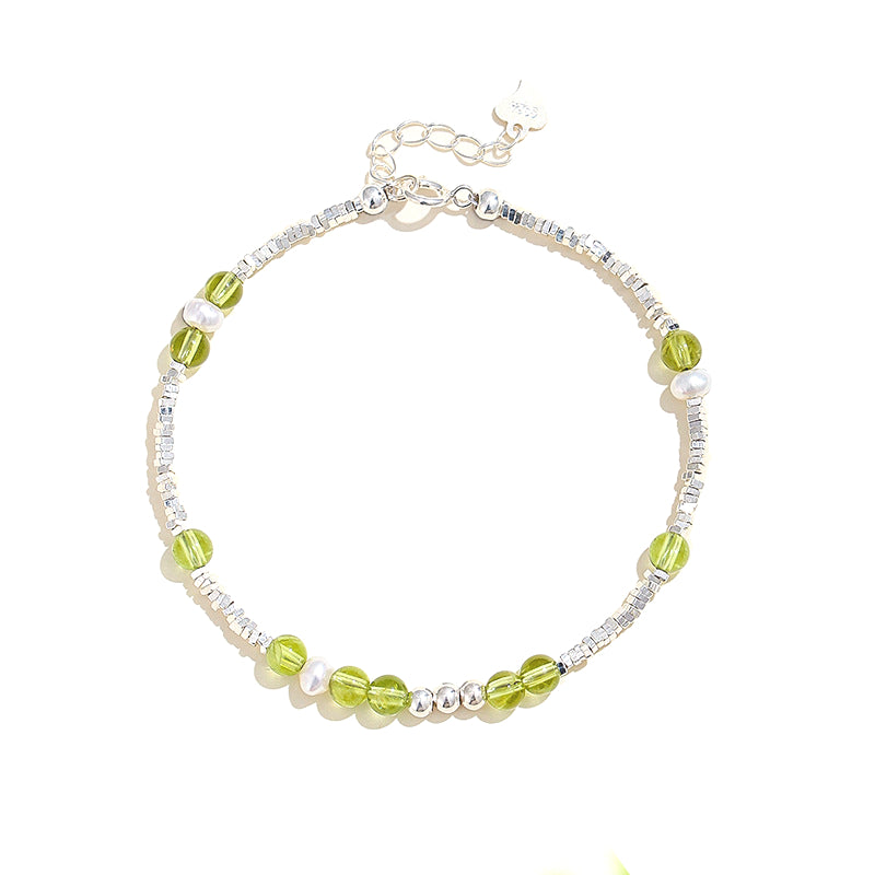 Planderful Fortune's Favor Bracelet – Elegant Peridot and Pearl Design