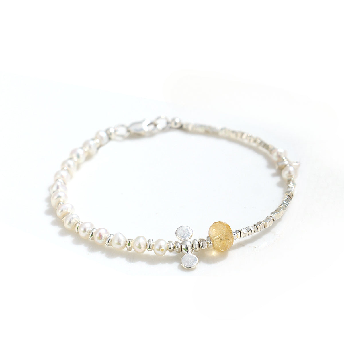 Planderful Fortune's Favor Bracelet – Elegant Natural Pearl and Citrine Design