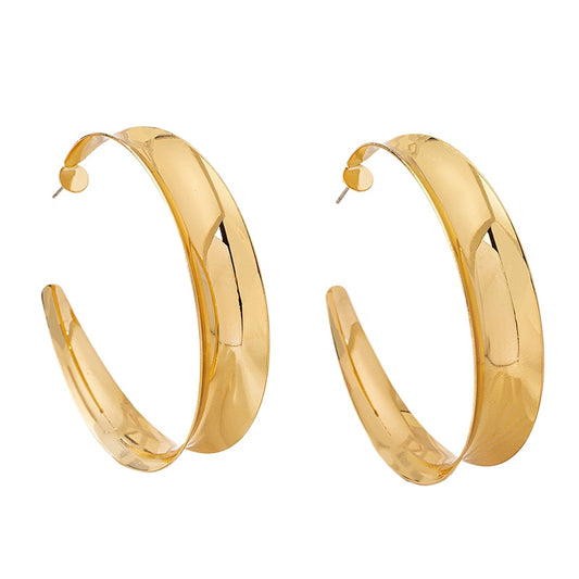 Planderful Vienna Verve Earrings – Exaggerated Metal C-Shaped Design