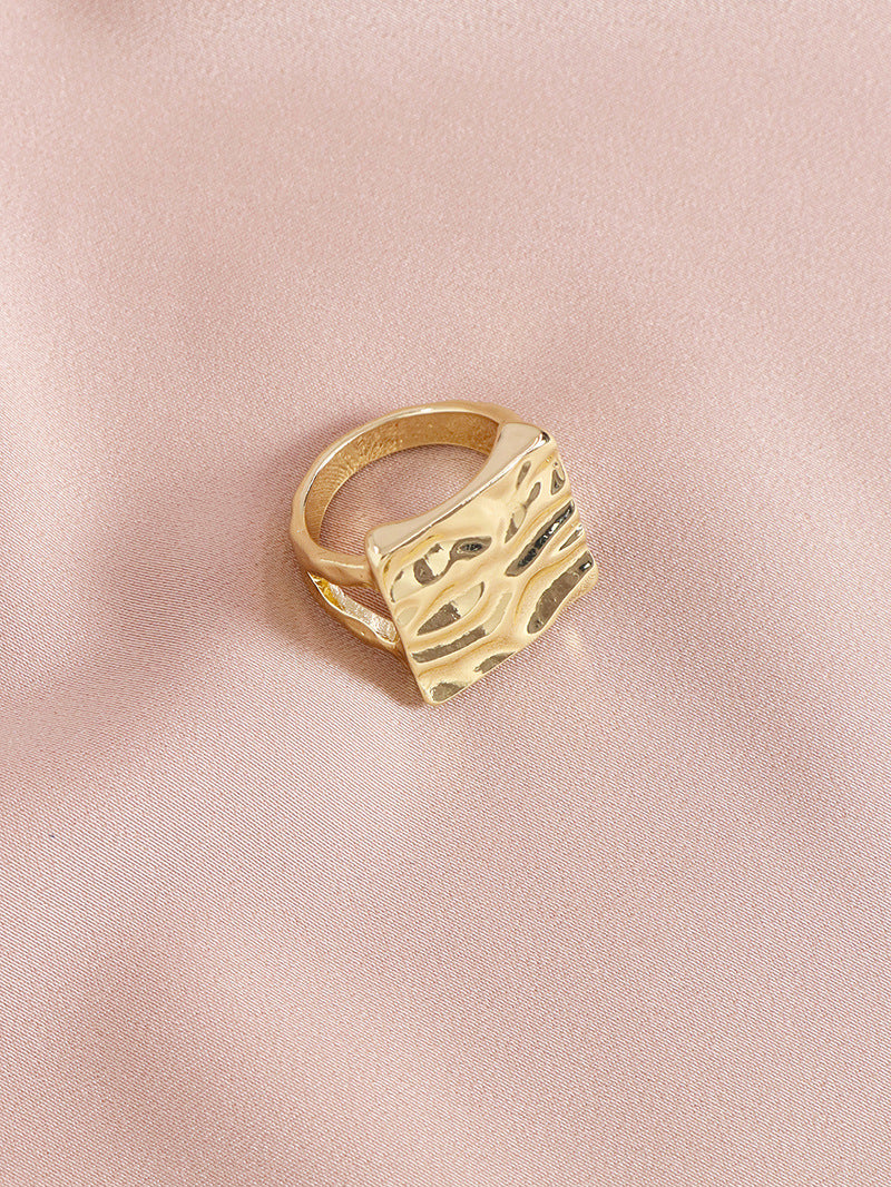 Square Metal Texture Ring - Chic Geometric Fashion Jewelry