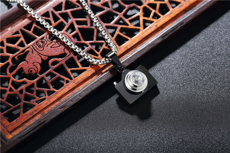 Planderful Everyday Genie Stainless Steel Camera Pendant Necklace For Men And Women Unisex Gift