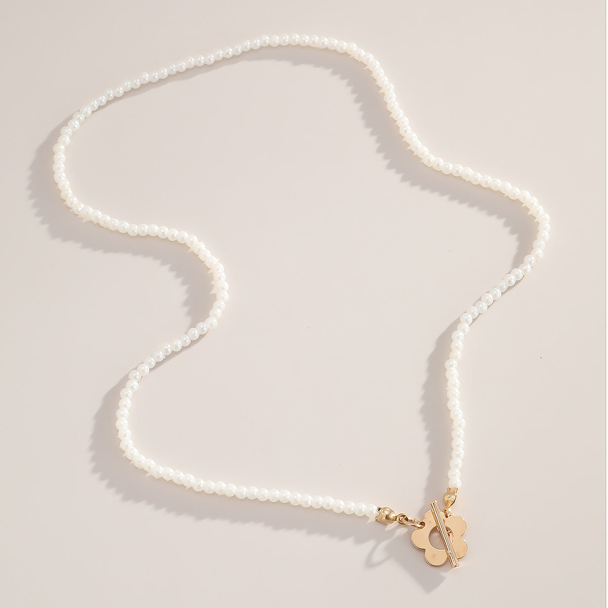 Planderful Beaded Necklace White Beads Flower Buckle Elegant Statement Jewelry For Women Vienna Verve