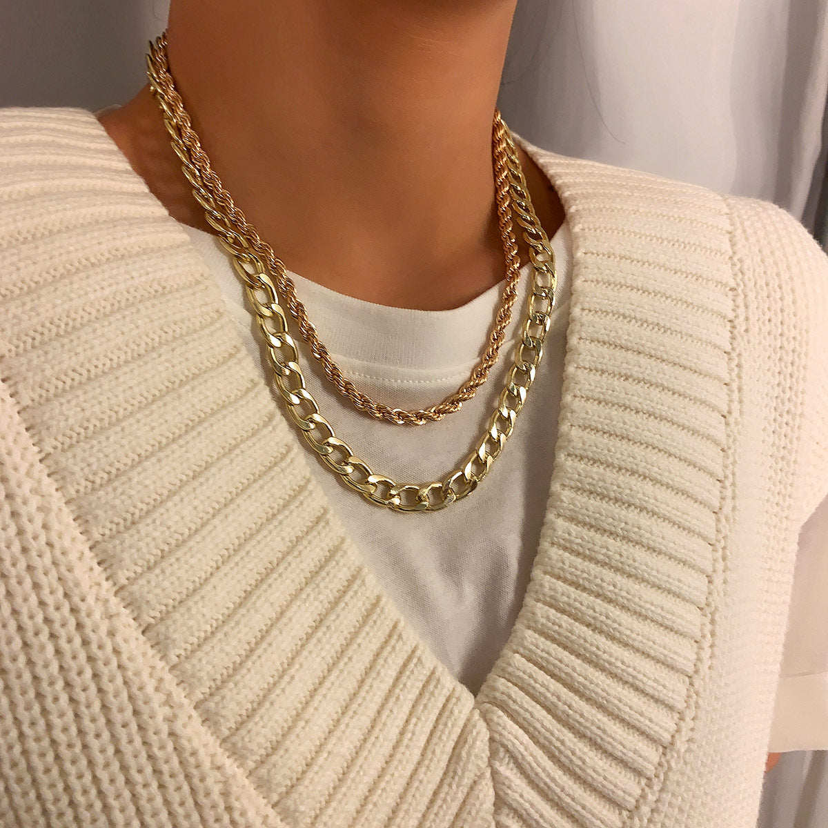 Planderful Vienna Verve Handmade Personalized Geometric Necklace For Women Versatile Mix And Match Chain