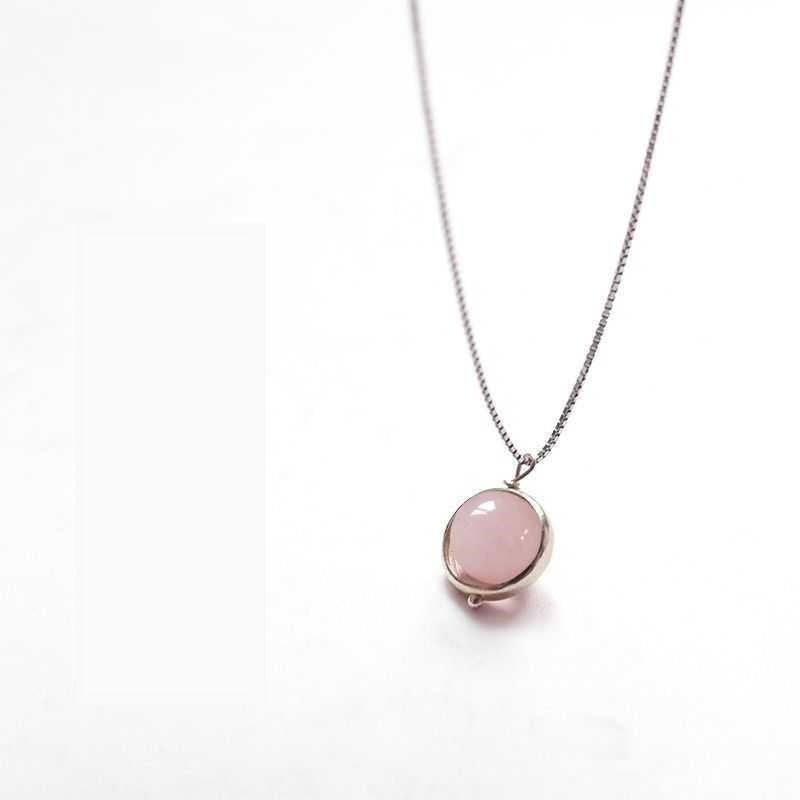Strawberry Quartz Rose Quartz Crystal Choker Necklace
