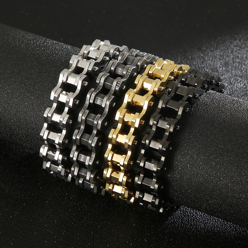 Punk-Inspired Stainless Steel Men's Bracelet with Rhombus Bicycle Chain Design