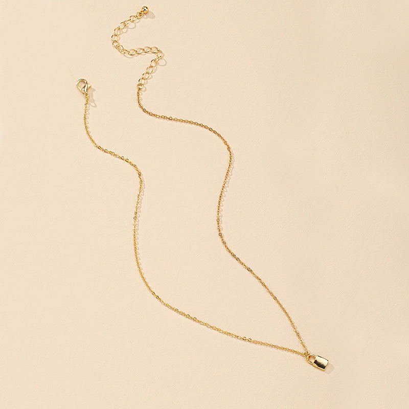 Amazon Exclusive Small Lock Pendant Necklace, Trendy European and American Cross-border Neckpiece