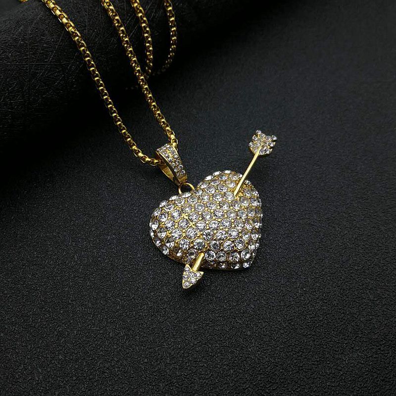 Planderful Hip Hop Jewelry Necklace Titanium Steel Gold Plated Zircon Arrow Through Heart Pendant For Streetwear Fans