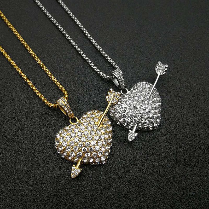 Planderful Hip Hop Jewelry Necklace Titanium Steel Gold Plated Zircon Arrow Through Heart Pendant For Streetwear Fans