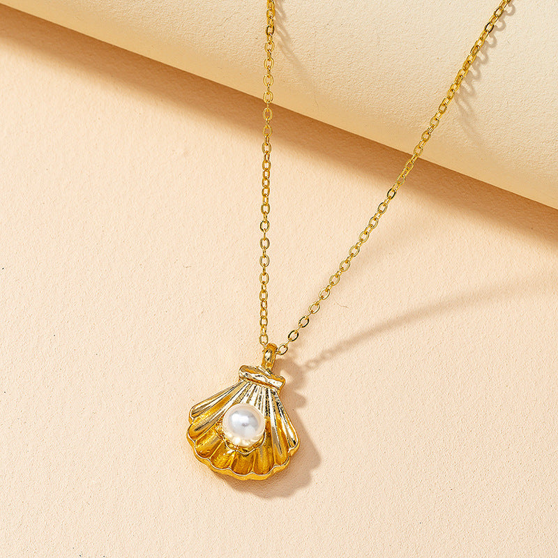 European Pearl Shell Necklace - Vienna Verve Collection