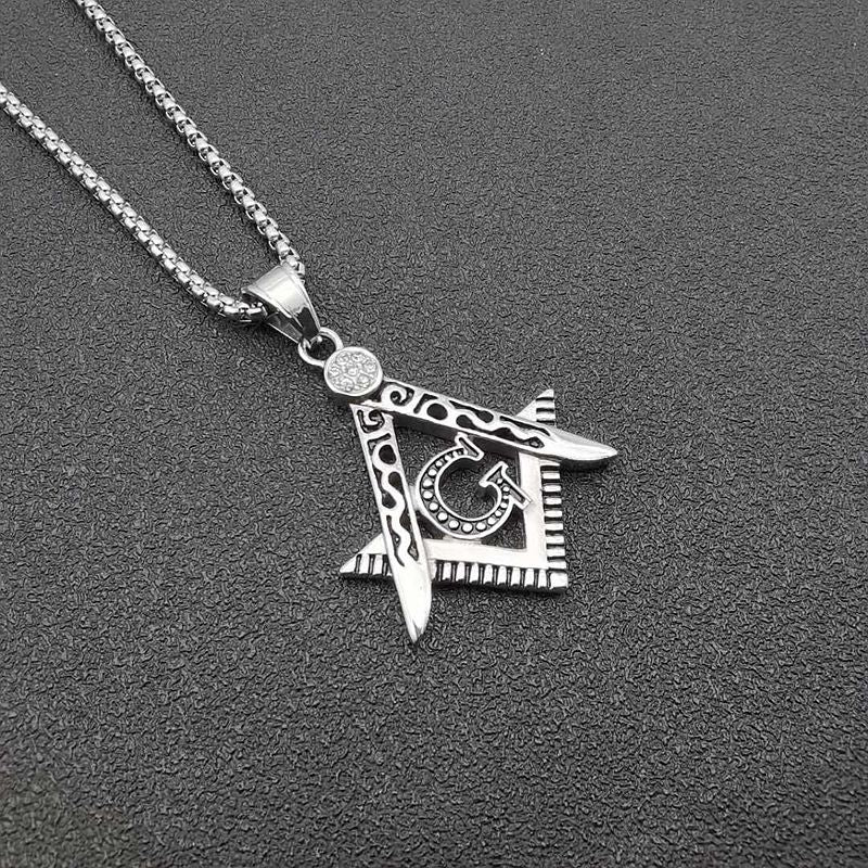 Planderful Everyday Genie Freemason Pendant Necklace Titanium Steel Gold Plated Zircon For Hip Hop Jewelry Enthusiasts