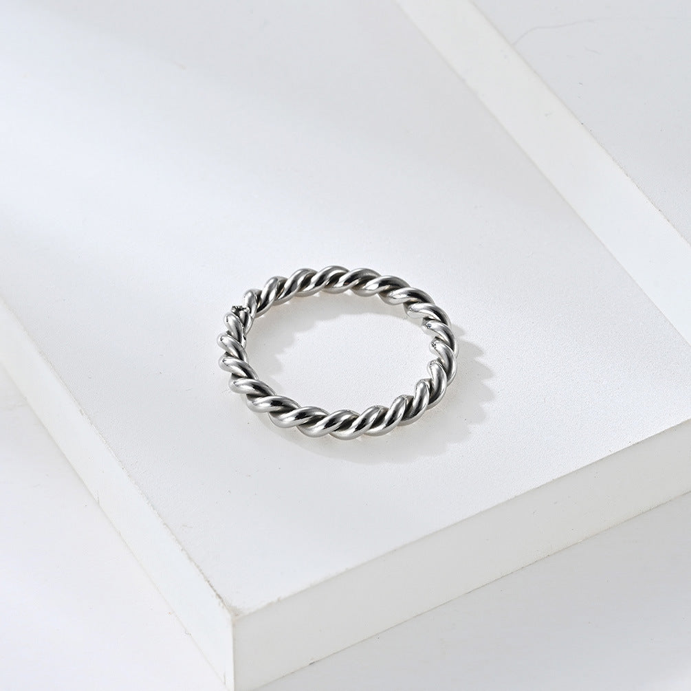 Steel Ring – Elegant Twist Design