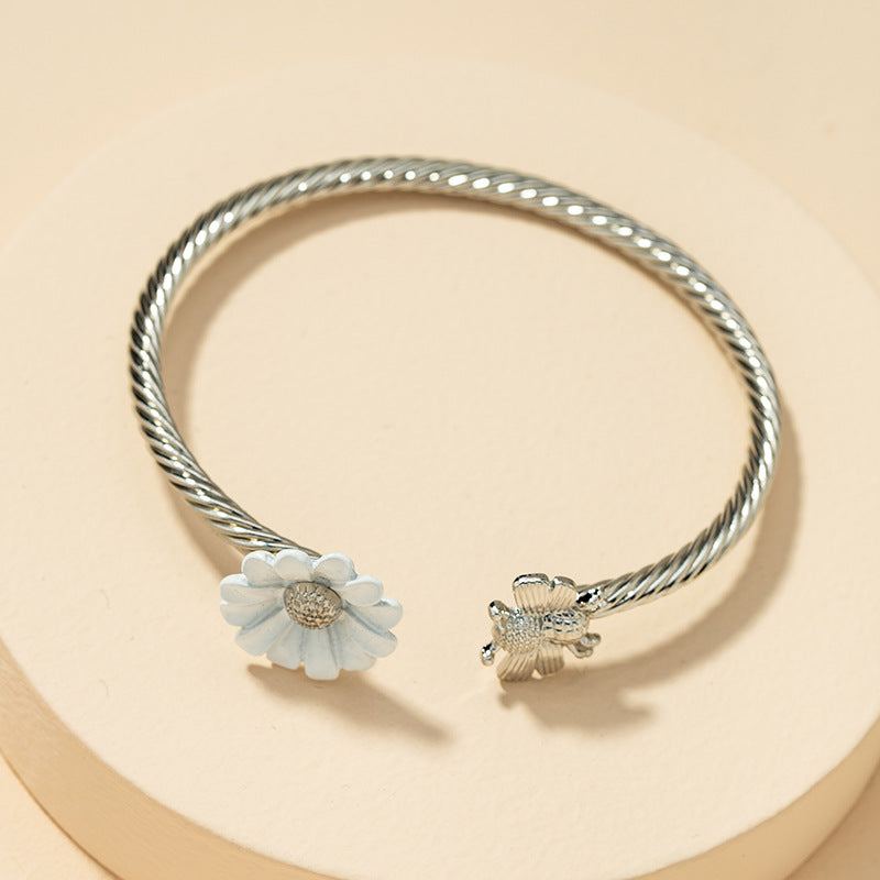 Bee and Blossom Charm Bracelet - Vienna Verve Collection