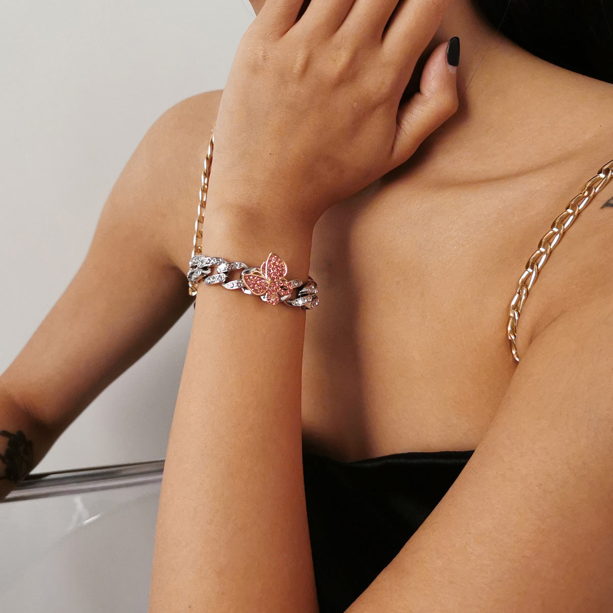 Planderful Vienna Verve Butterfly Bracelet For Women Cuban Buckle Bold Retro Zircon Color