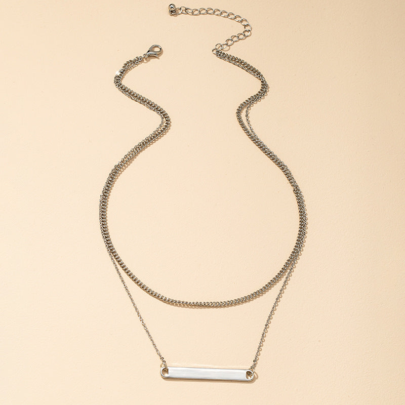 European and American Fashion: Vienna Verve Double-Layer Metal Square Necklace