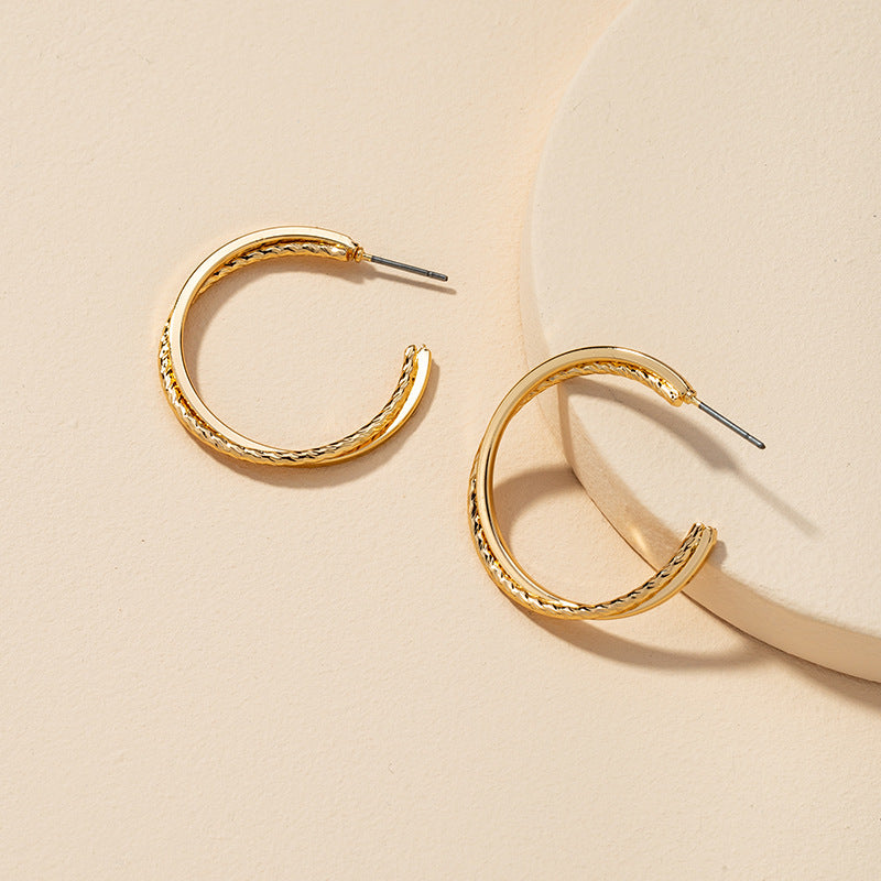 Chic Metal C Earrings - Vienna Verve Collection