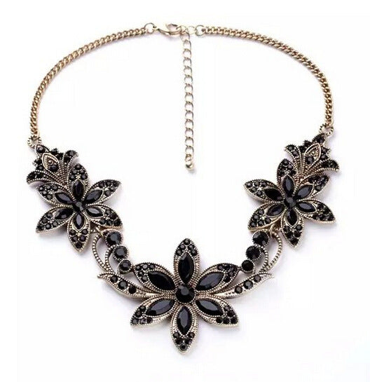 Crystal Blossom Necklace - Exquisite Fashion Jewelry Piece