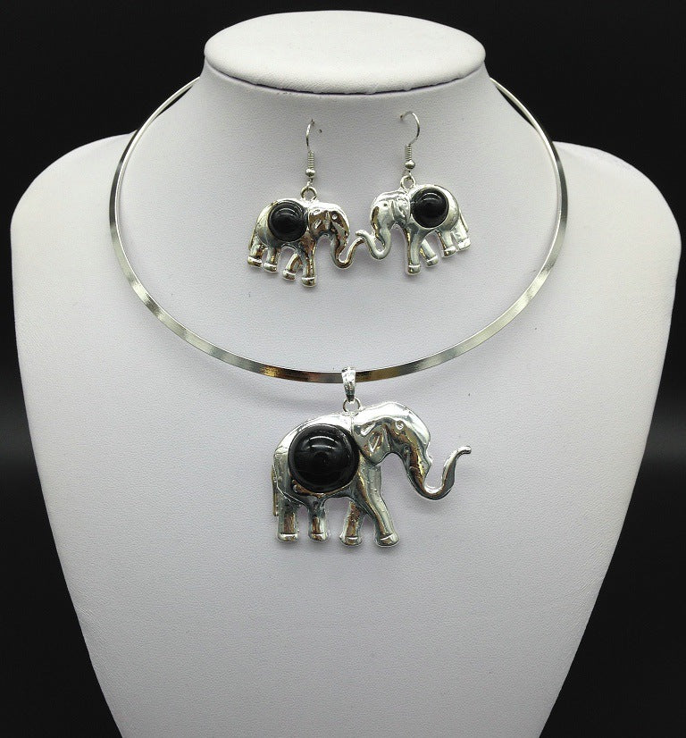 Majestic Elephant Star Necklace Set with Tribal Flair