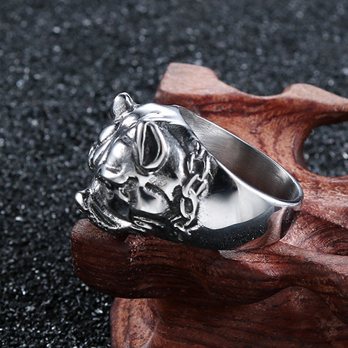 Retro Punk Titanium Steel Bulldog Ring for Men - European and American Style