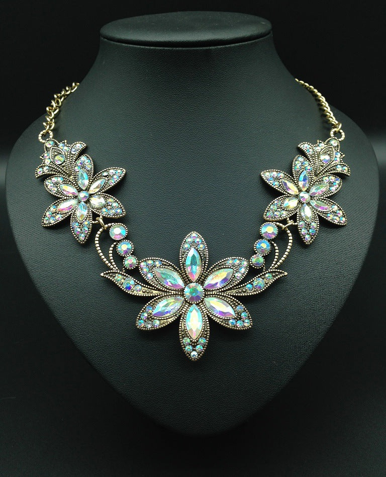 Crystal Blossom Necklace - Exquisite Fashion Jewelry Piece