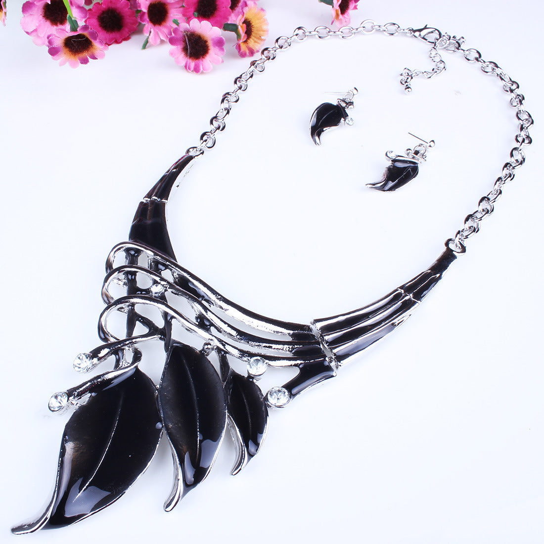 Retro Exotic Necklace and Earring Set - Savanna Rhythms Series