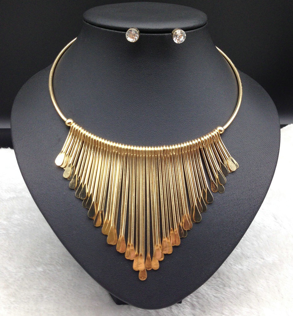 Shimmering Starburst Necklace and Earrings Set from the Savanna Rhythms Collection by Planderful