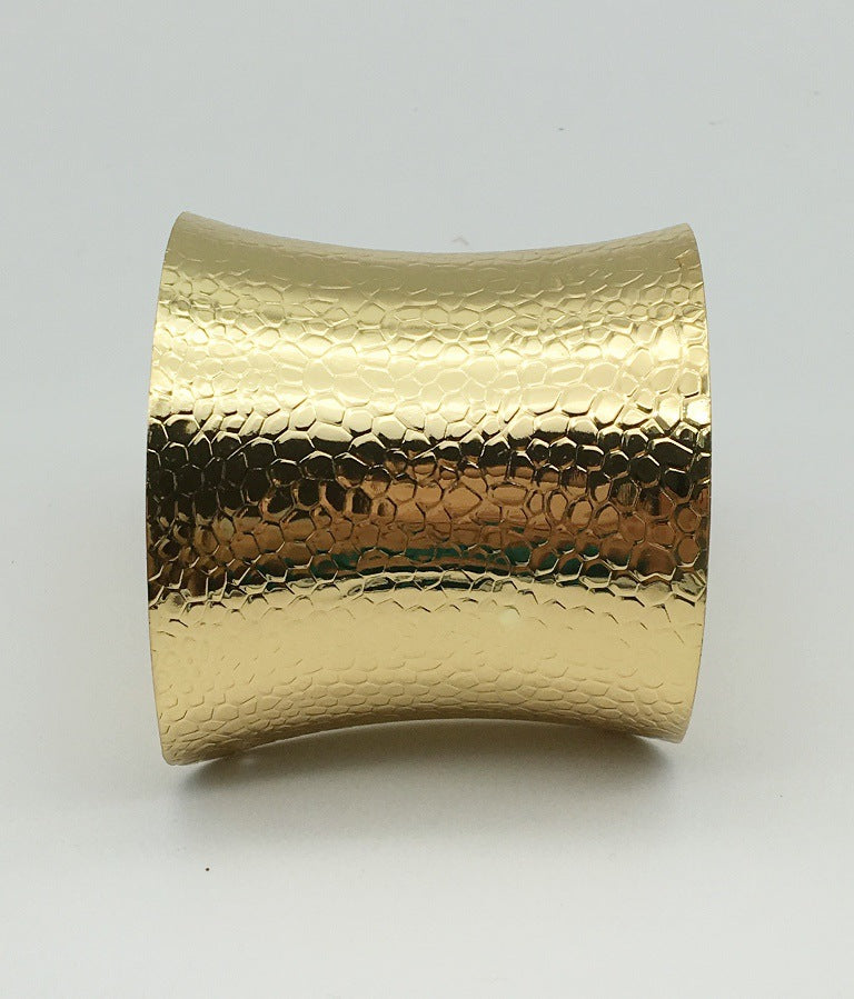 Elegant Vienna Verve Alloy Bracelet with Unique Napkin Buckle Detail