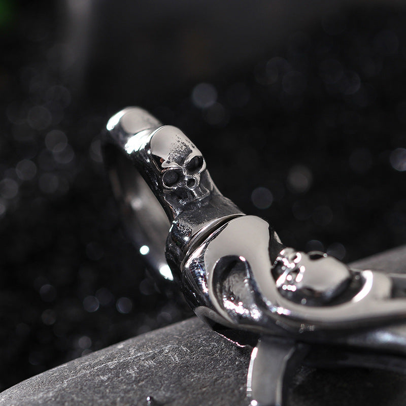 Stylish Stainless Steel Skull Keychain Pendant for Men - European and American Fashion