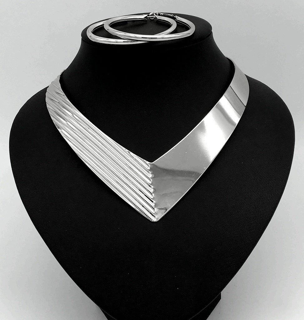 Daring Irregular Collar Necklace - Savanna Rhythms Collection