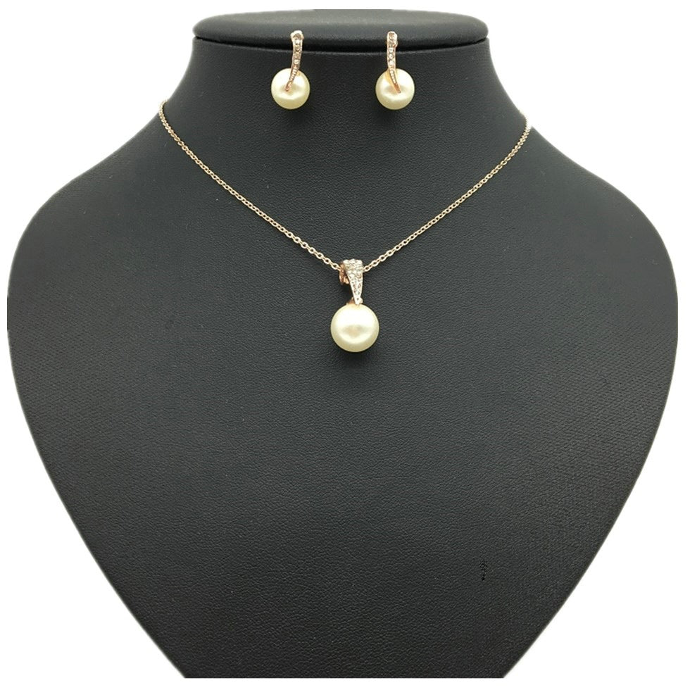 Elegant Water Droplet Pearl and Rhinestone Bridal Necklace Set