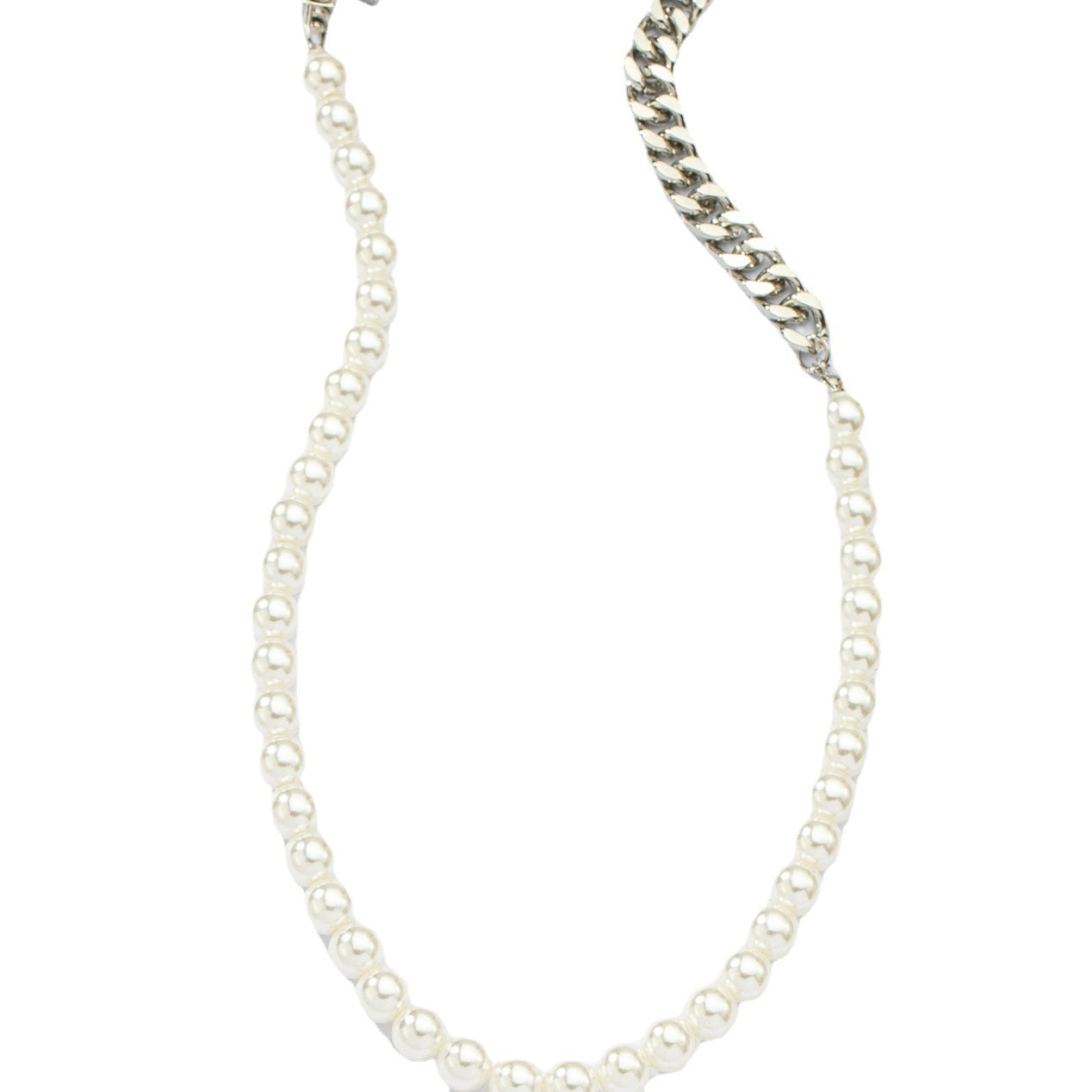 French Pearl Collar Necklace with Adjustable Design and Light Luxury Accent