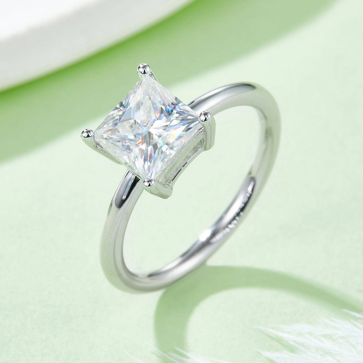 Planderful Moissanite Ring 3.0CT Princess Cut Sparkling S925 Silver Plated Womens Ring For Her