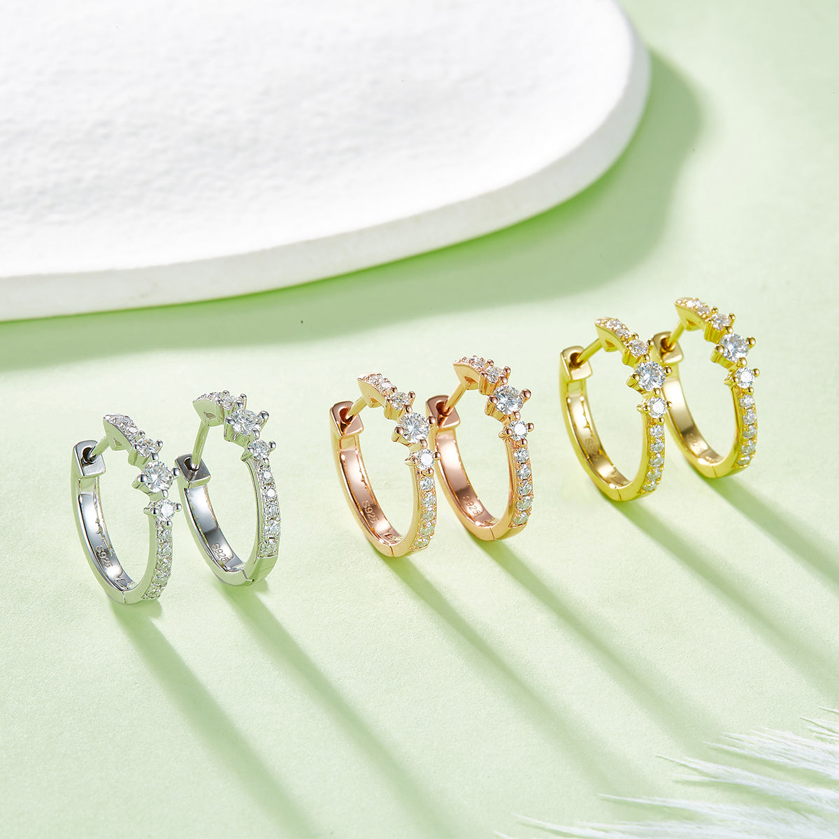 Planderful Moissanite Hoop Earrings 0.52ct Three Round Stones Sparkling Sterling Silver S925 For Women