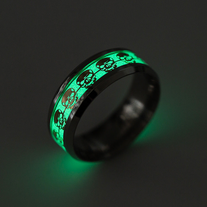 Glowing Skull Titanium Steel Ring - Retro Punk Style Men's Jewelry