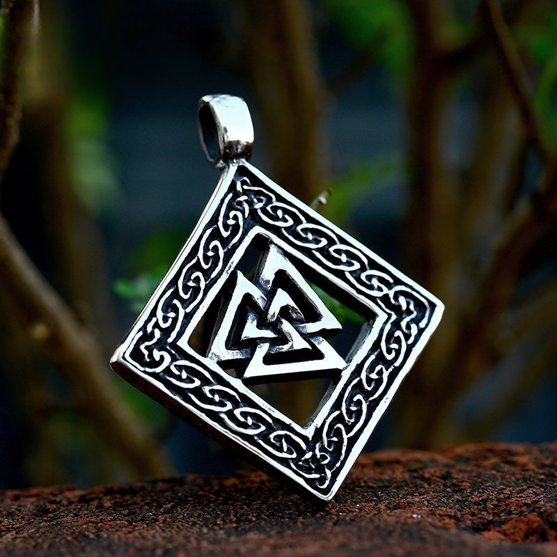 Nordic Viking Triangle Pendant Necklace for Men - Wholesale Stainless Steel Celtic Knot Jewelry