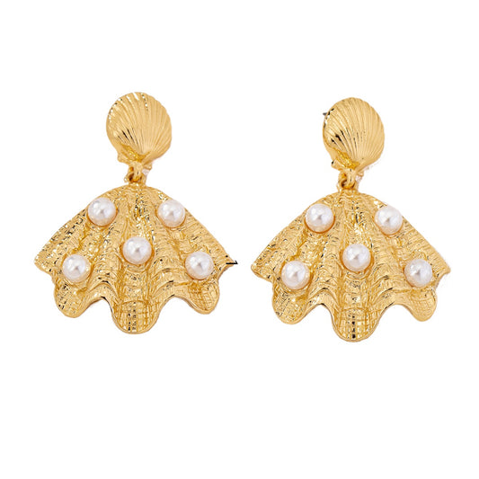 Planderful Vienna Verve Earrings – Elegant Metal Shell with Artificial Pearls