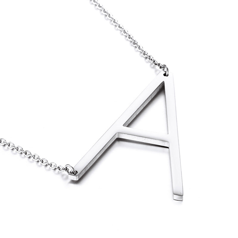 26-Letter Pendant Necklace, Fashionable And Women'S Short Collarbone Chain Titanium Steel