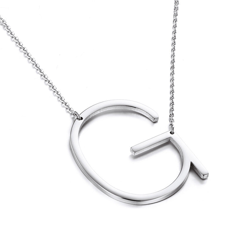 26-Letter Pendant Necklace, Fashionable And Women'S Short Collarbone Chain Titanium Steel