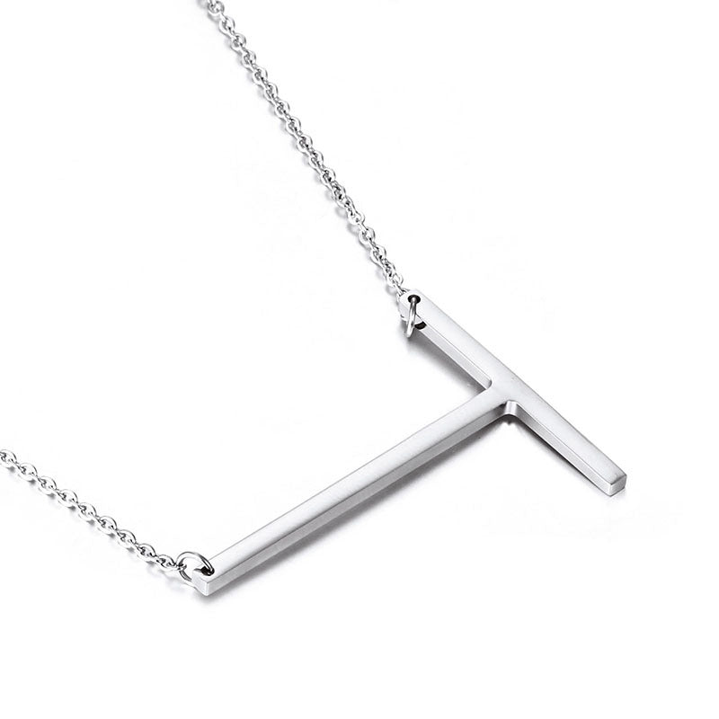 26-Letter Pendant Necklace, Fashionable And Women'S Short Collarbone Chain Titanium Steel