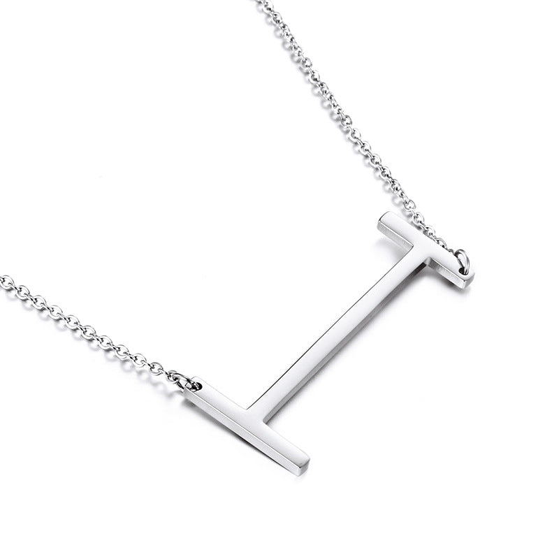 26-Letter Pendant Necklace, Fashionable And Women'S Short Collarbone Chain Titanium Steel