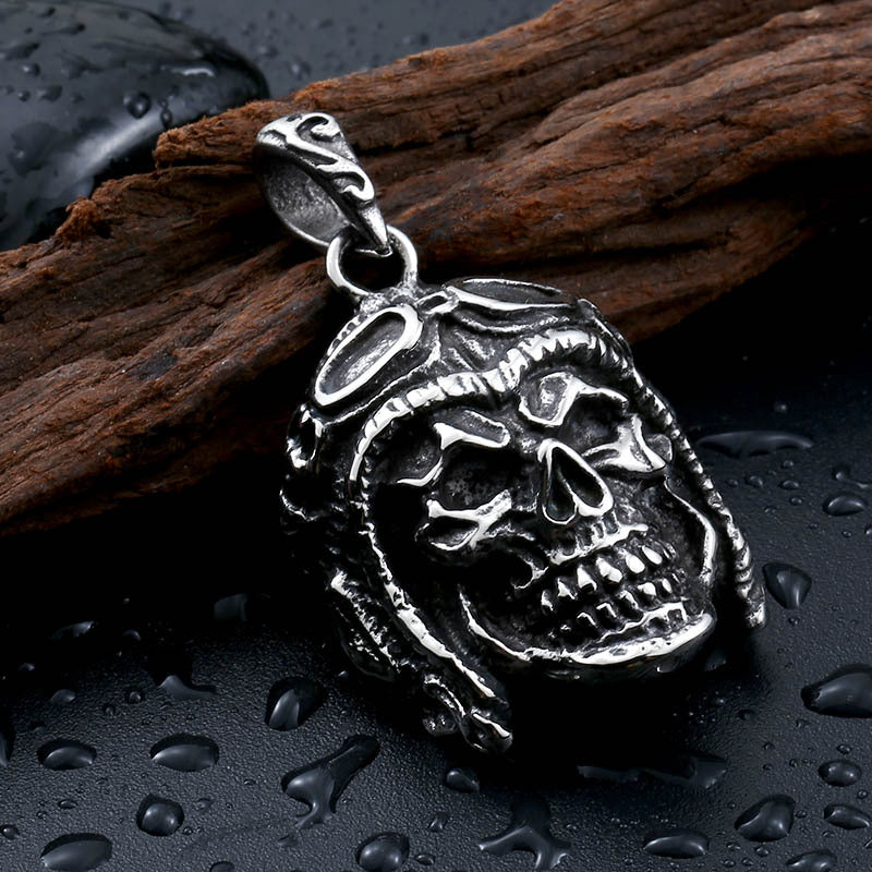Custom Stainless Steel Pilot Skull Pendant for Men - European and American Punk Jewelry Wholesale