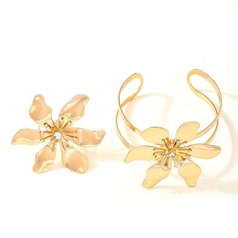 Trendy Metal Diamond Flower Leaf Jewelry Set for Women