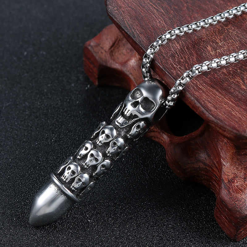 Titanium Steel Skull Bullet Pendant, Retro Punk Jewelry for Men, European and American Style