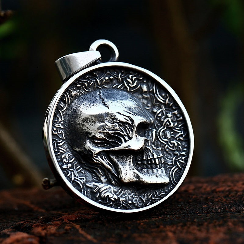 Stainless Steel Casting Engraved Skull Pendant – Hip-Hop Titanium Steel Round Plate Necklace