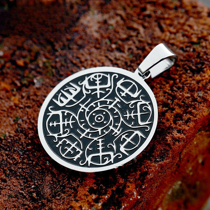 Titanium Steel Viking Compass Pendant for Men - Nordic Retro Jewelry Wholesale