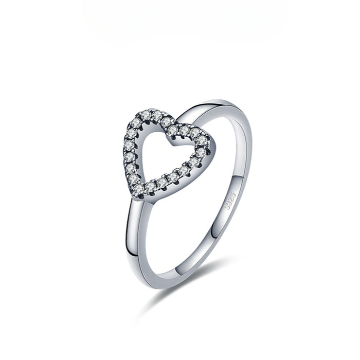 Planderful Everyday Genie Ring – Retro Love Heart Design with Zircon